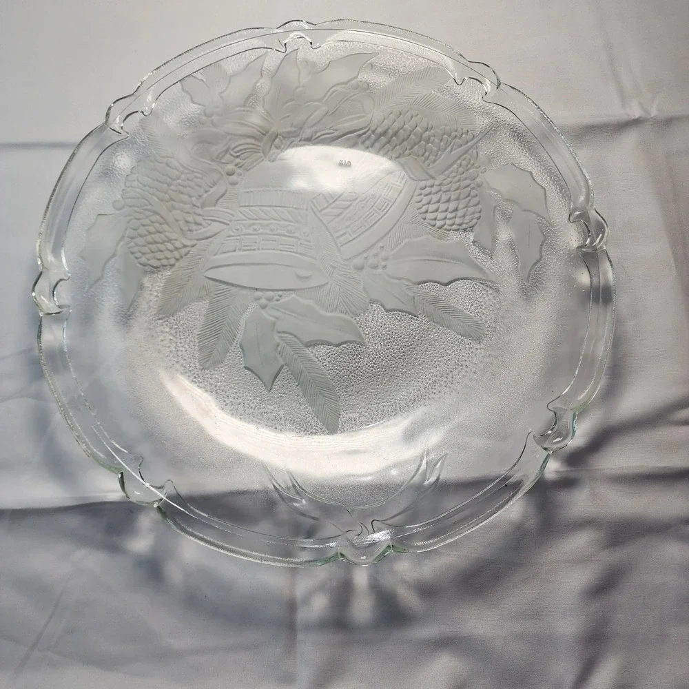 Elements Clear Etched Glass Christmas Serving Platter 13